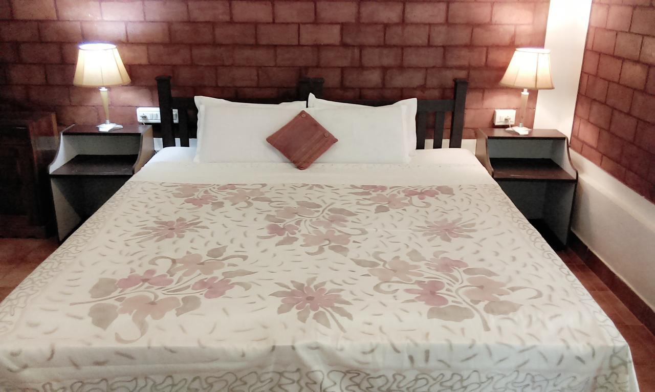 ורקלה Hill View Beach Resort מראה חיצוני תמונה